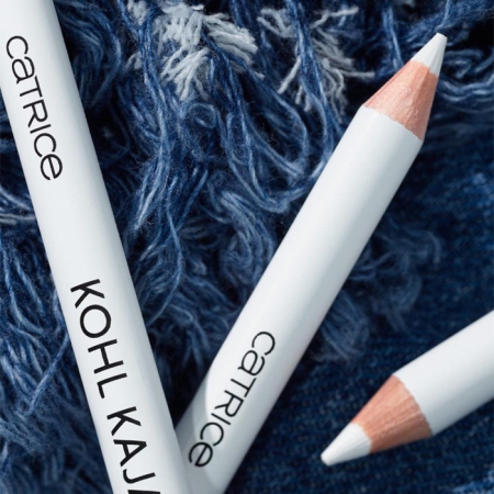 Chì Kẻ Mắt Catrice Kohl Kajal siêu lì tự nhiên