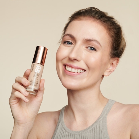 Kem Nền Catrice True Skin Hydrating Foundation cấp ẩm 24h