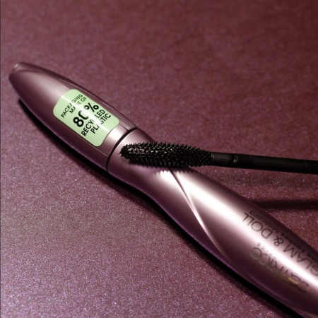 Mascara cong và dày mi Catrice Glam & Doll Sculpt